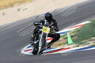media/Apr-30-2023-CRA (Sun) [[020fcf5d43]]/Race 10-American Iron-Ruffians-Modern Vintage/